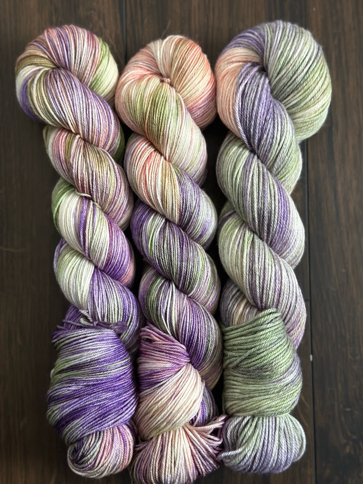 Spring Buds - Cool Cotton Wool DK
