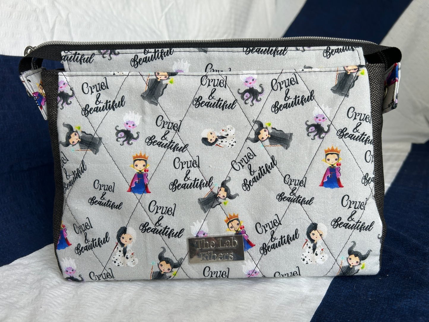 Plover Pouch - Medium - Disney Female Villians
