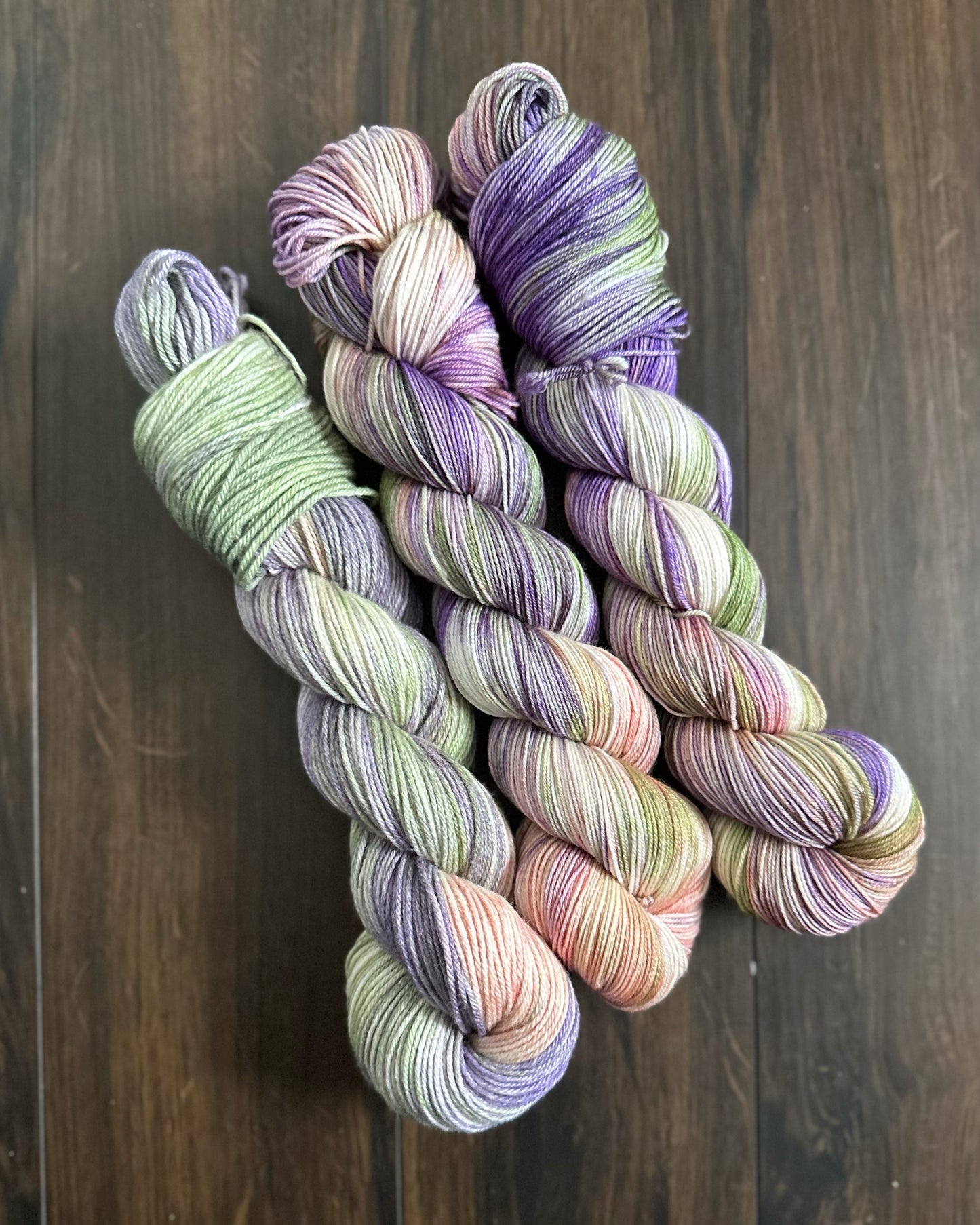 Spring Buds - Cool Cotton Wool DK