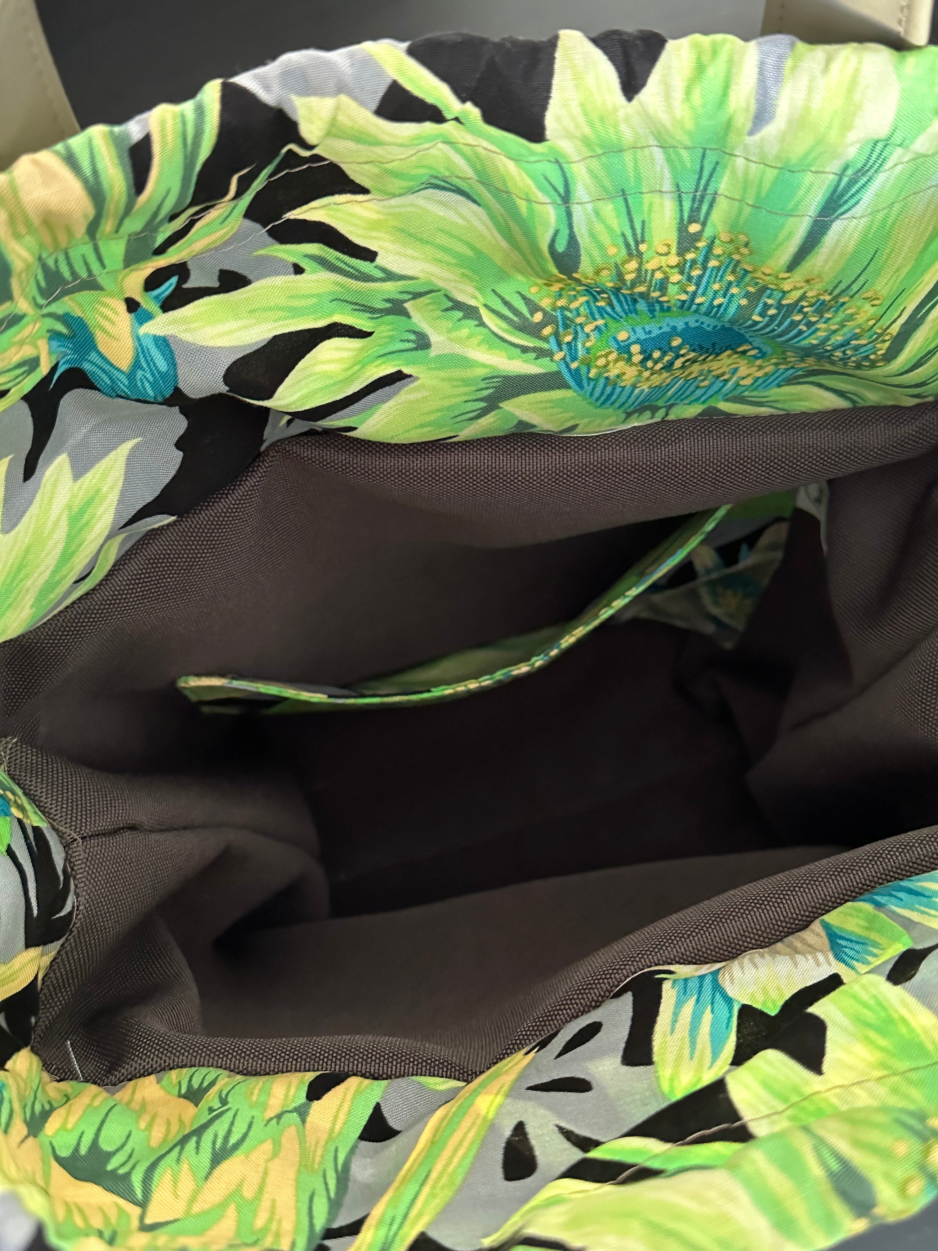 Project Size Firefly Tote