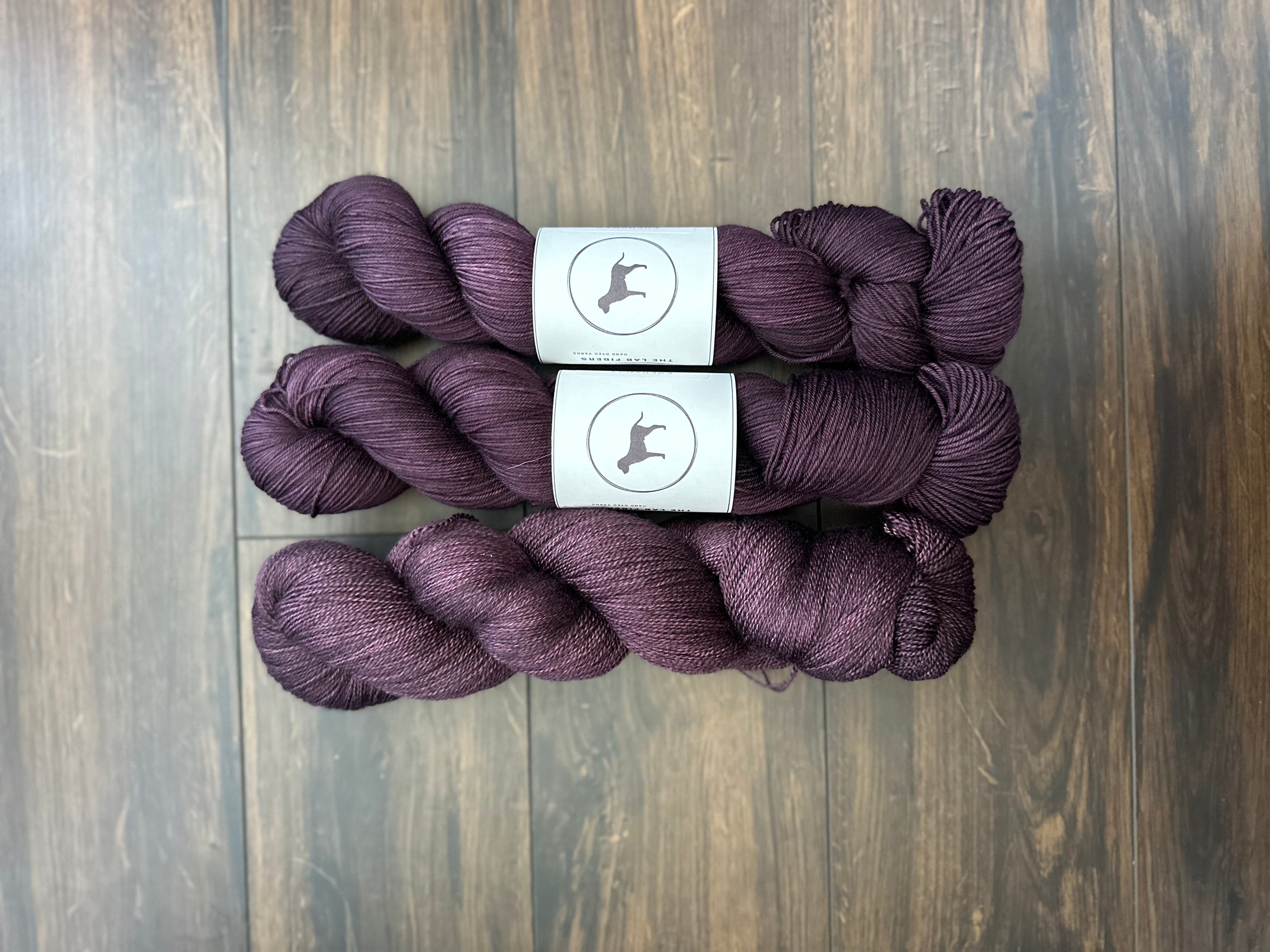 Teint sur commande - Aubergine foncée