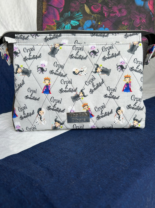 Plover Pouch - Medium - Disney Female Villians