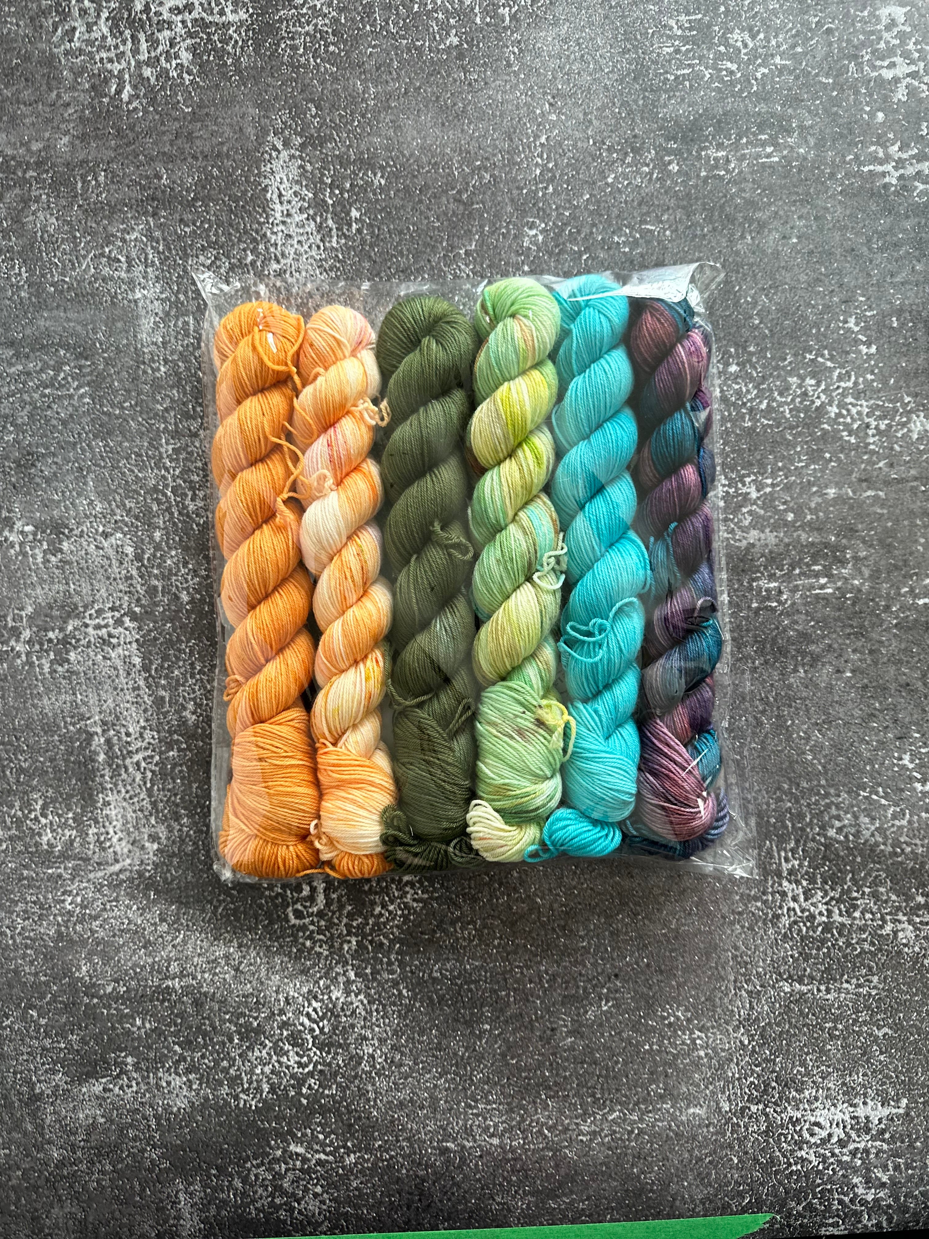 Packs - Everyday Fingering 6 x 50g Skeins